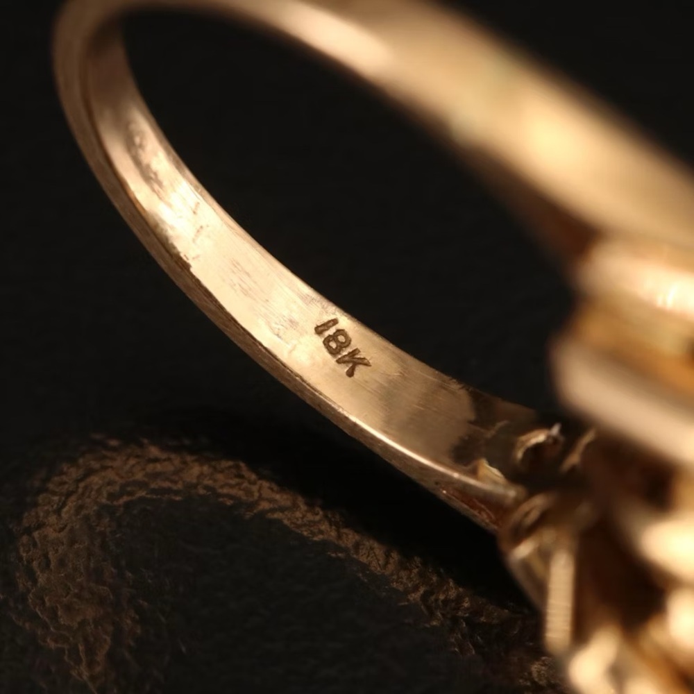 Antique Style 18k Emerald Cluster Ring - image 3